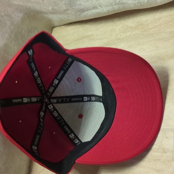 New Era 59fifty Chicago White Sox Size 7⅜ Ball Cap - Picture 6 of 6